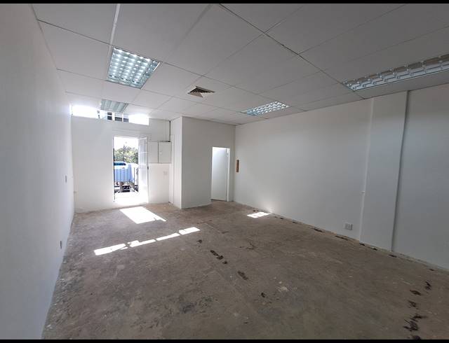 62M² OFFICE TO LET IN CRAIGHALL